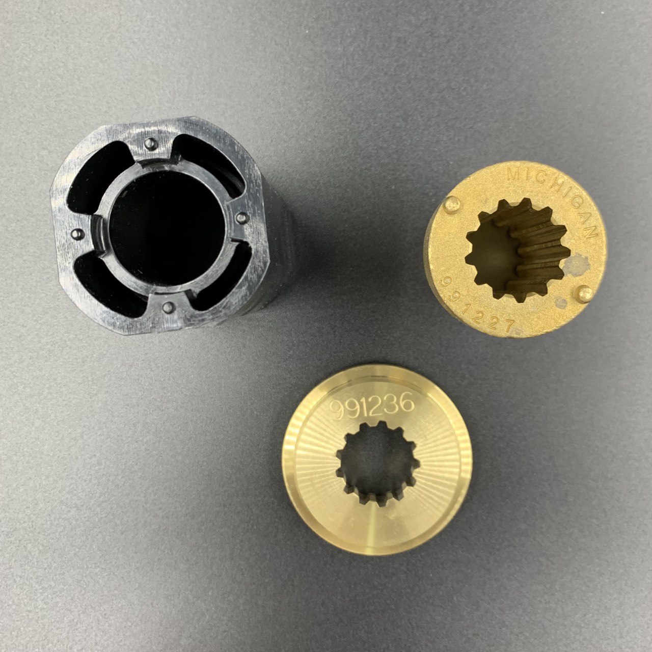 картинка Втулка гребного винта Mercury/Mariner 40-65 (Michigan)