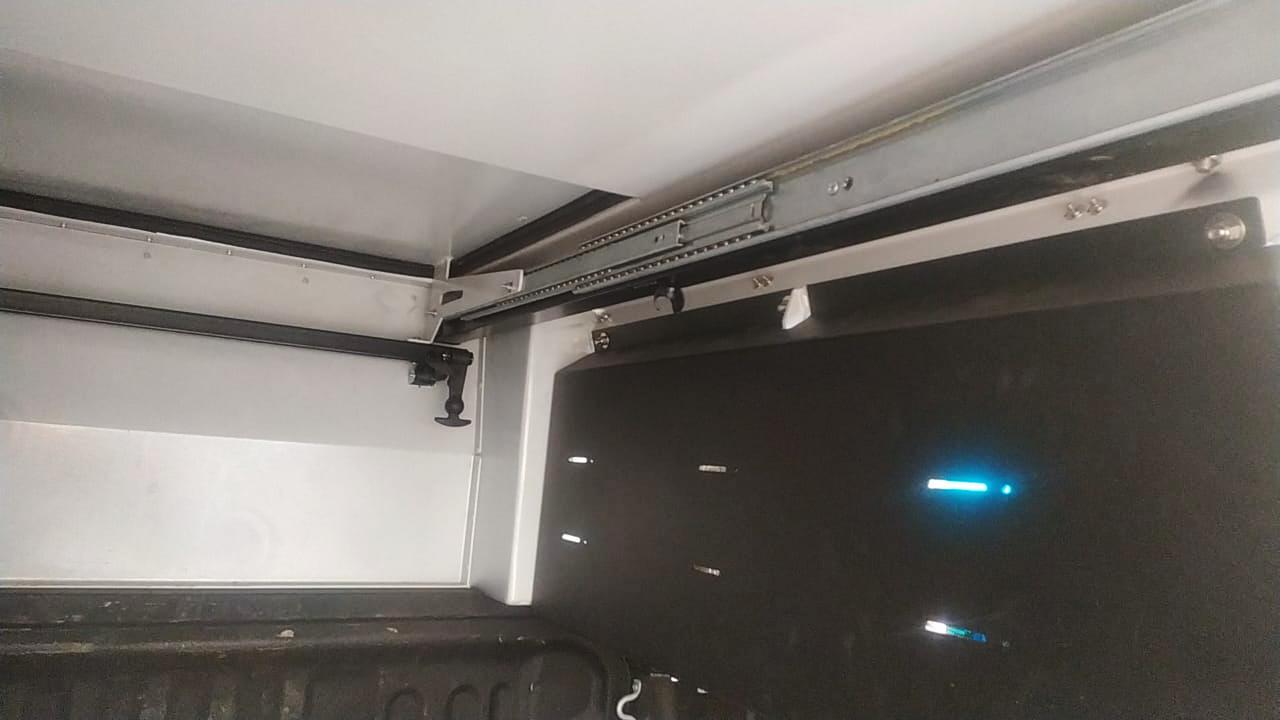 Кунг алюминиевый для Toyota Hilux (с 2015 г.в.) 3 двери, с люком — KDT 15282L