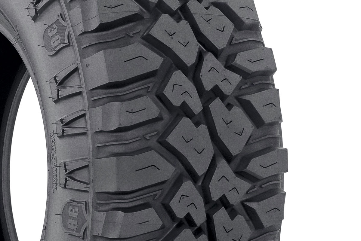 картинка Шина Mickey Thompson LT305/70R16 124/121Q OWL Deegan 38