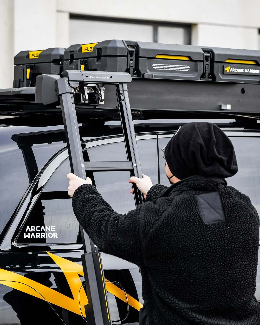 картинка Лестница телескопическая боковая REVOLVE PIVOT MASTER X90 (Версия S)
