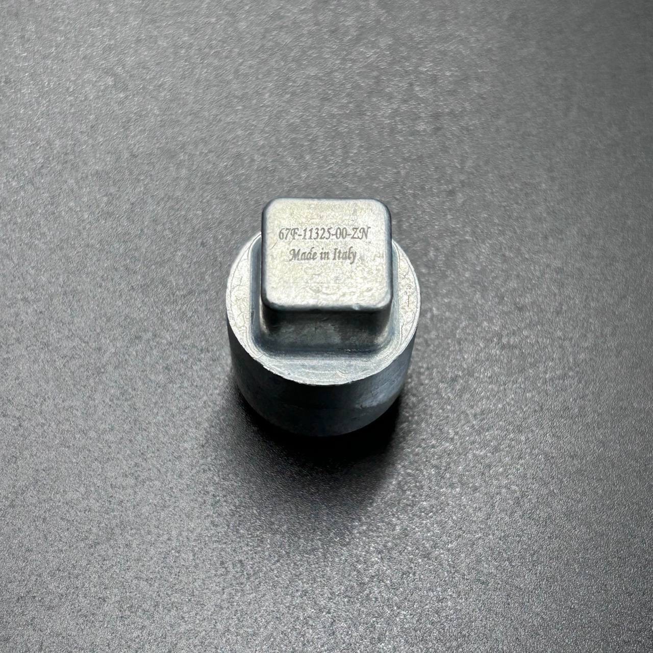 картинка Анод блока Yamaha F90-225 (Цинковый) (67F-11325-00) (Kacawa)