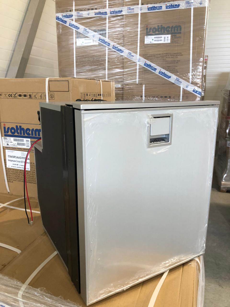 картинка Компрессорный холодильник Isotherm Cruise 49 Elegance