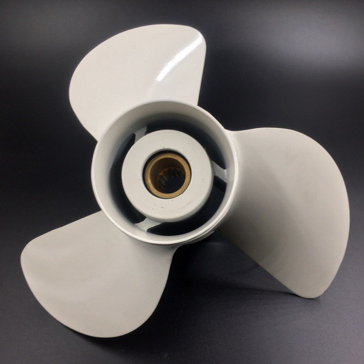 картинка Гребной винт Yamaha 60-140, F70-F130 (3x13-1/4x17) (Omax)
