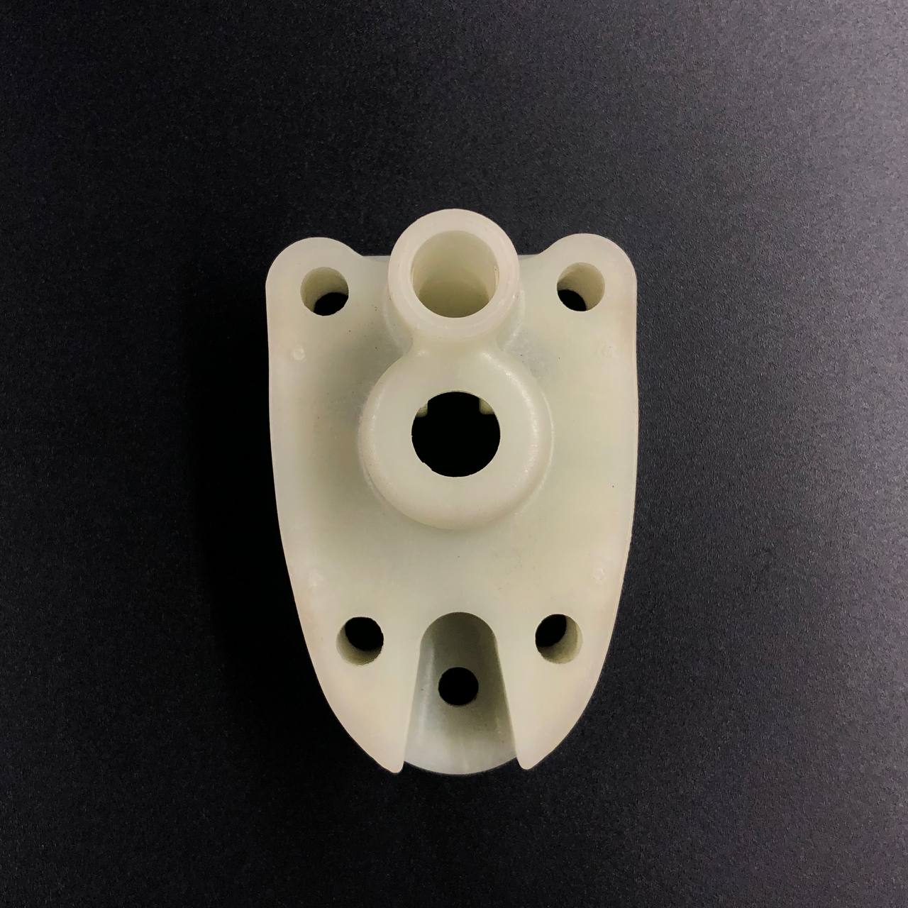 картинка Корпус помпы охлаждения Yamaha F2-2,5 (PREMARINE)