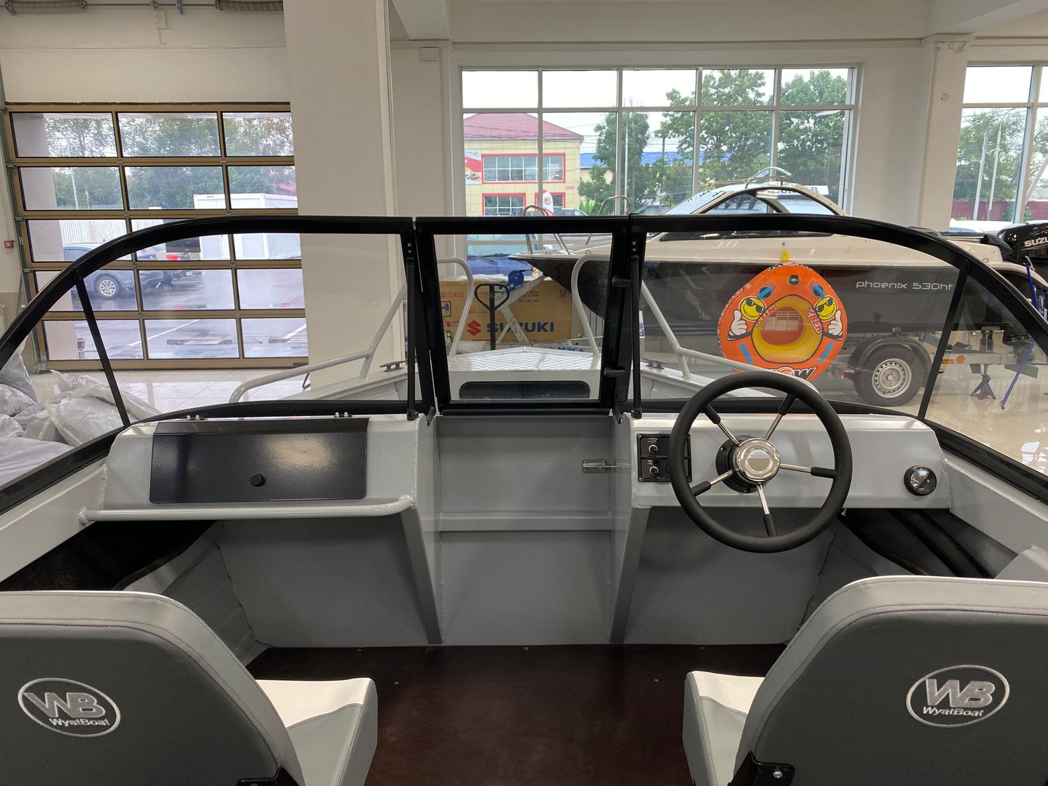 картинка Моторная лодка, Неман 450 DC NEW, серый/черн