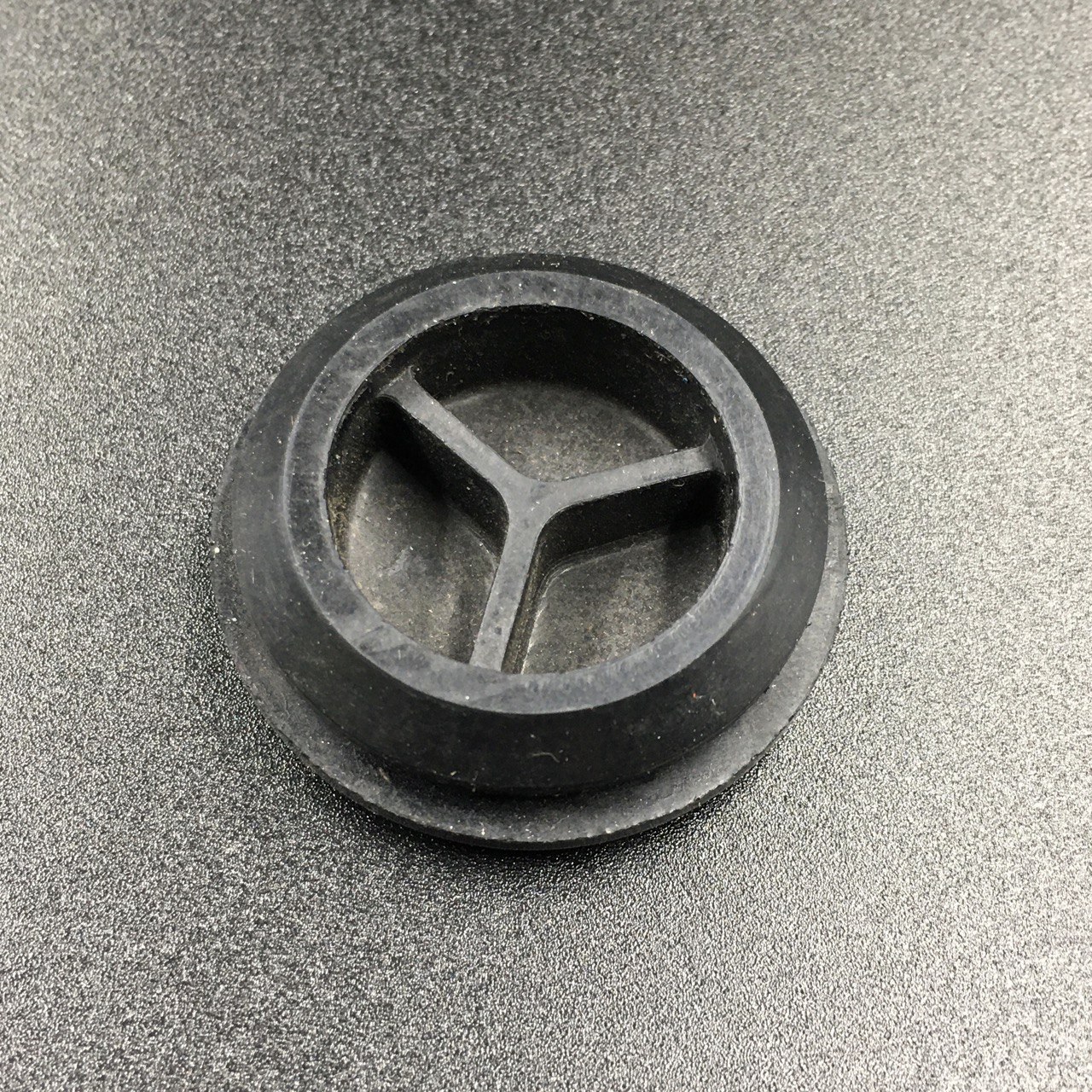 картинка Заглушка дейдвуда Yamaha 3-8, F2-6 (PREMARINE)