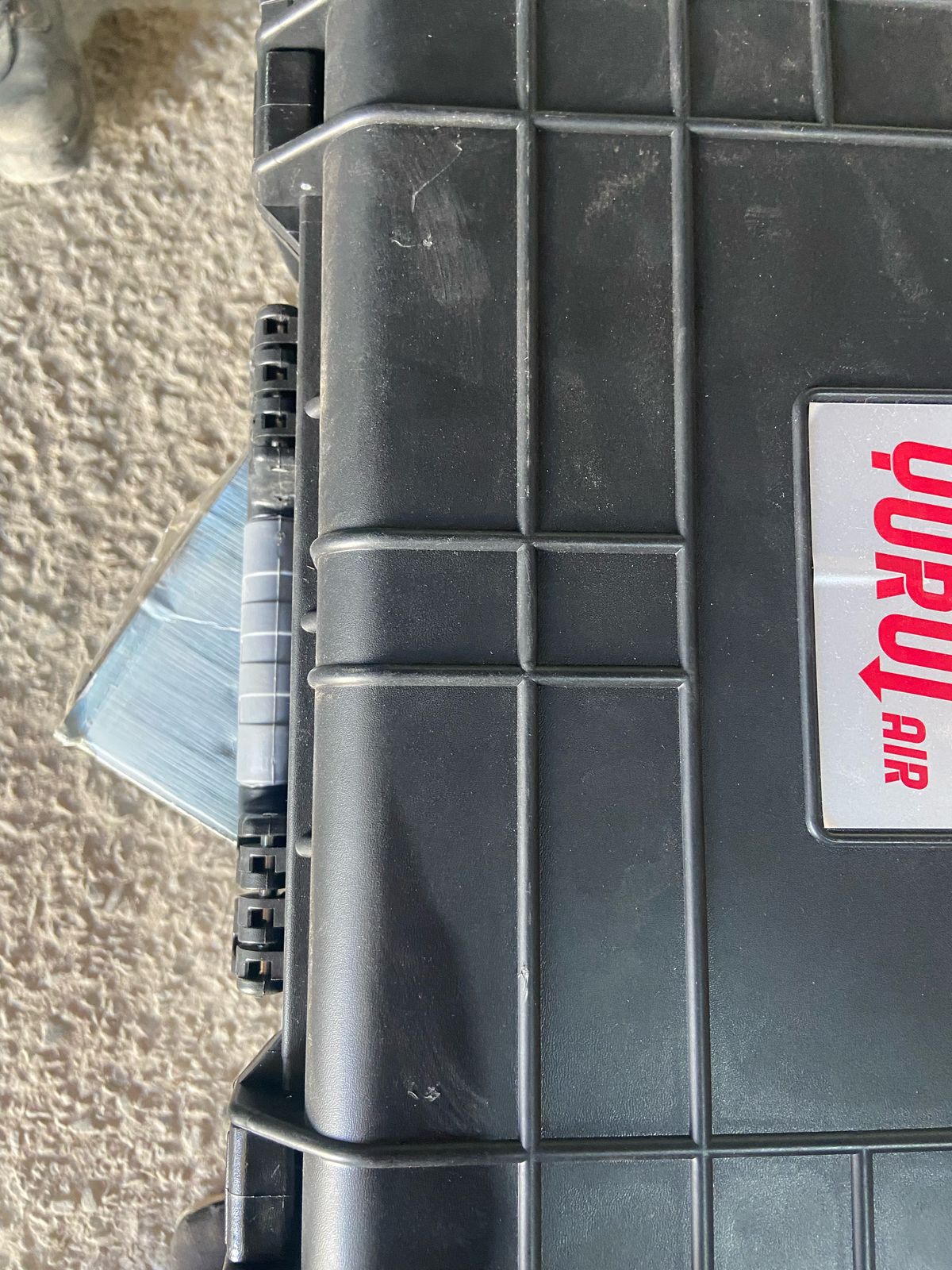 картинка Компрессор переносной 12V YURUI 119 л/мин 13,6 атм