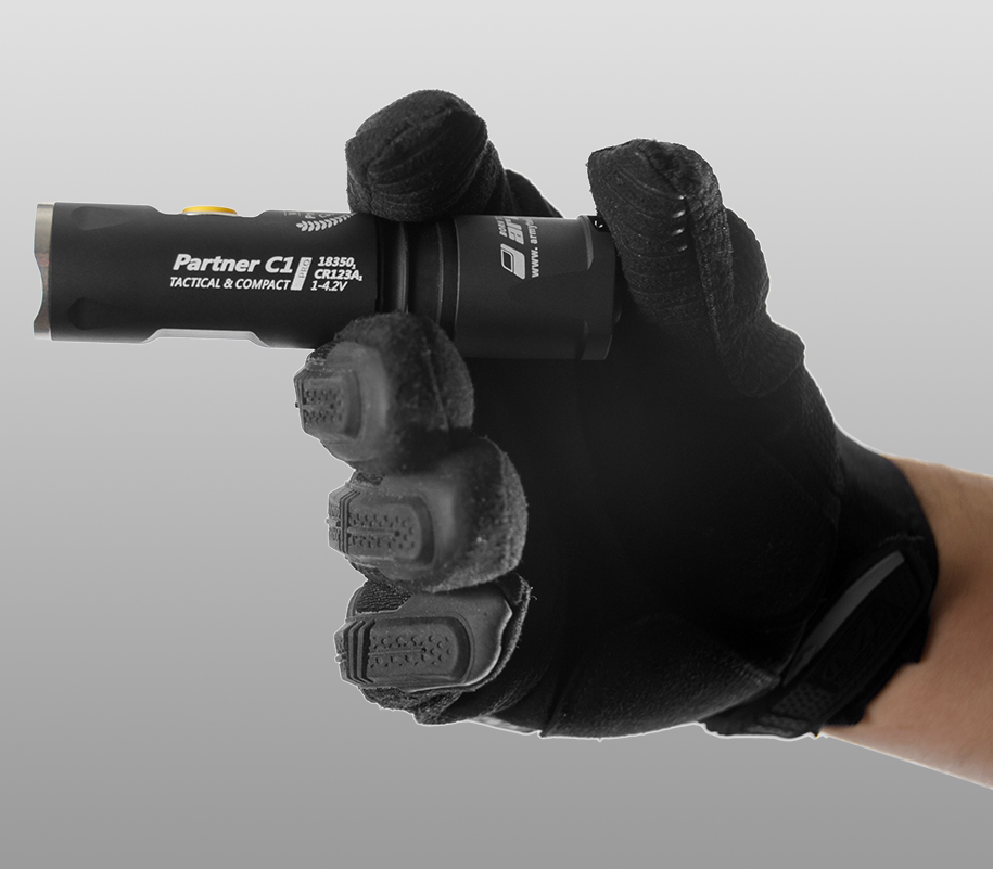 картинка Фонарь ARMYTEK Partner C1 Pro XP-L БЕЛЫЙ
