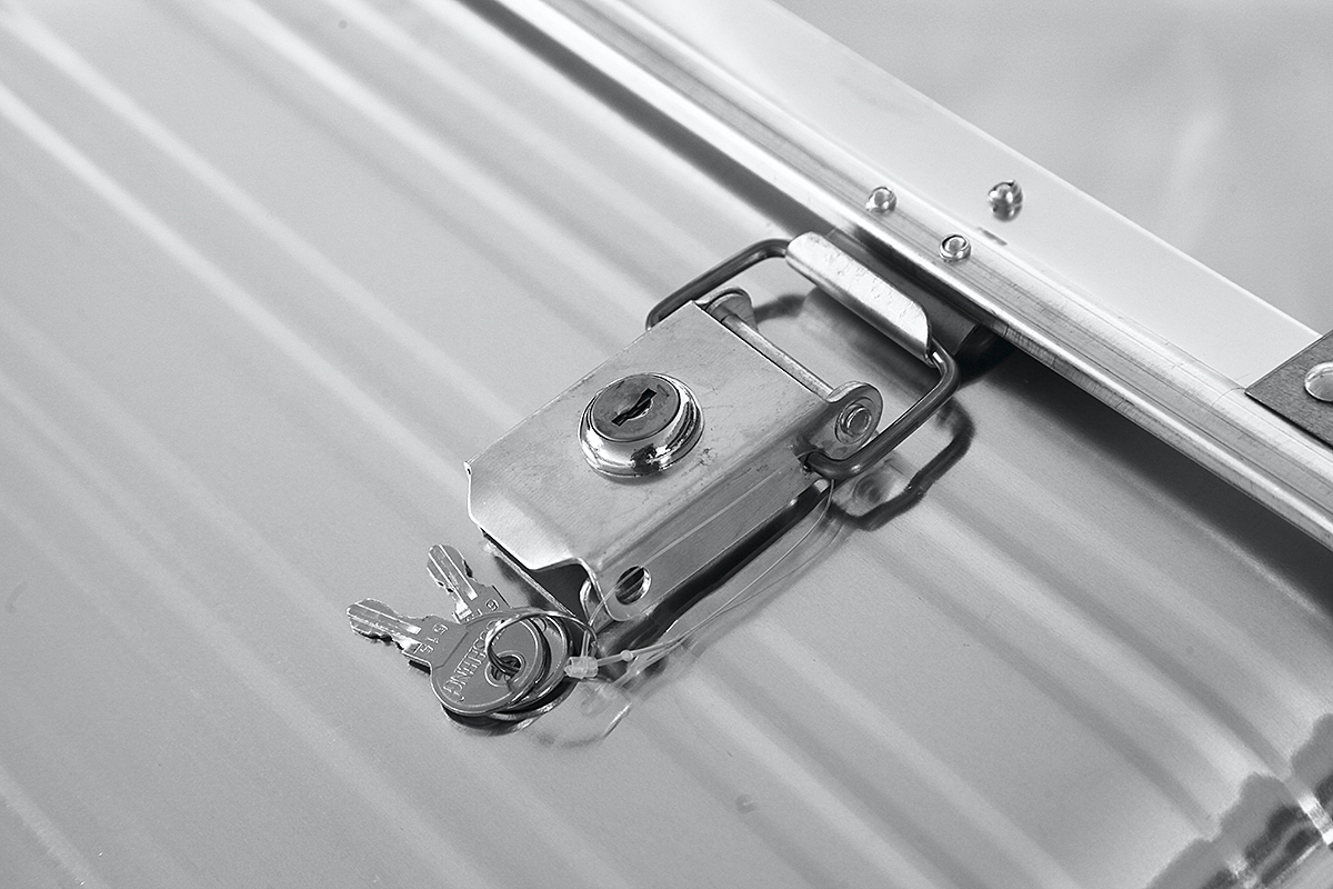 картинка Ящик алюминиевый РИФ усиленный с замком 592х388х409