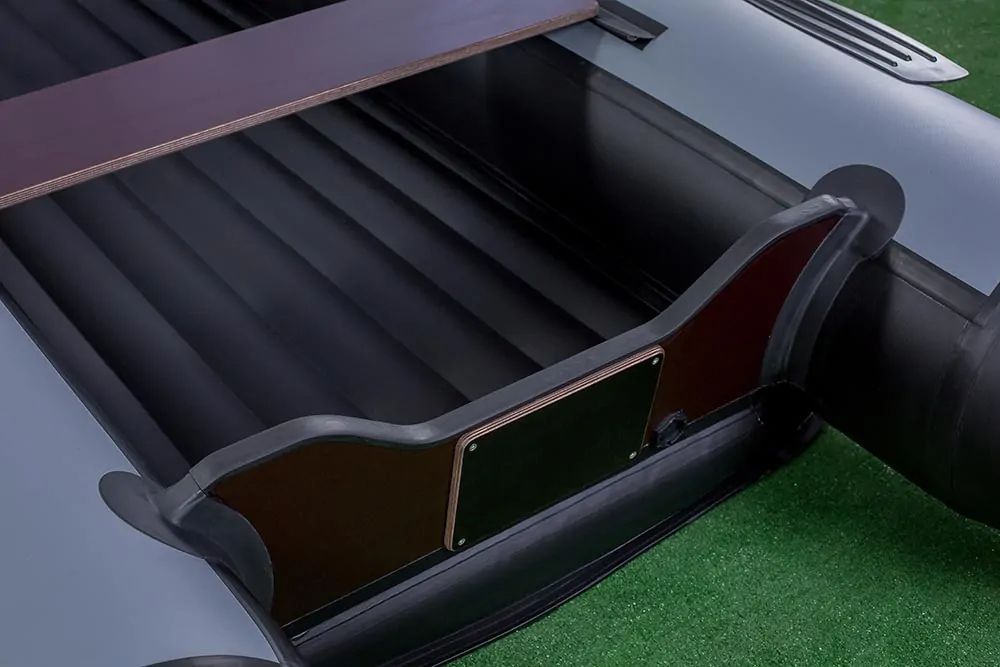 картинка Надувная лодка ПВХ, RiverBoats RB 370 НДНД, черно-серый