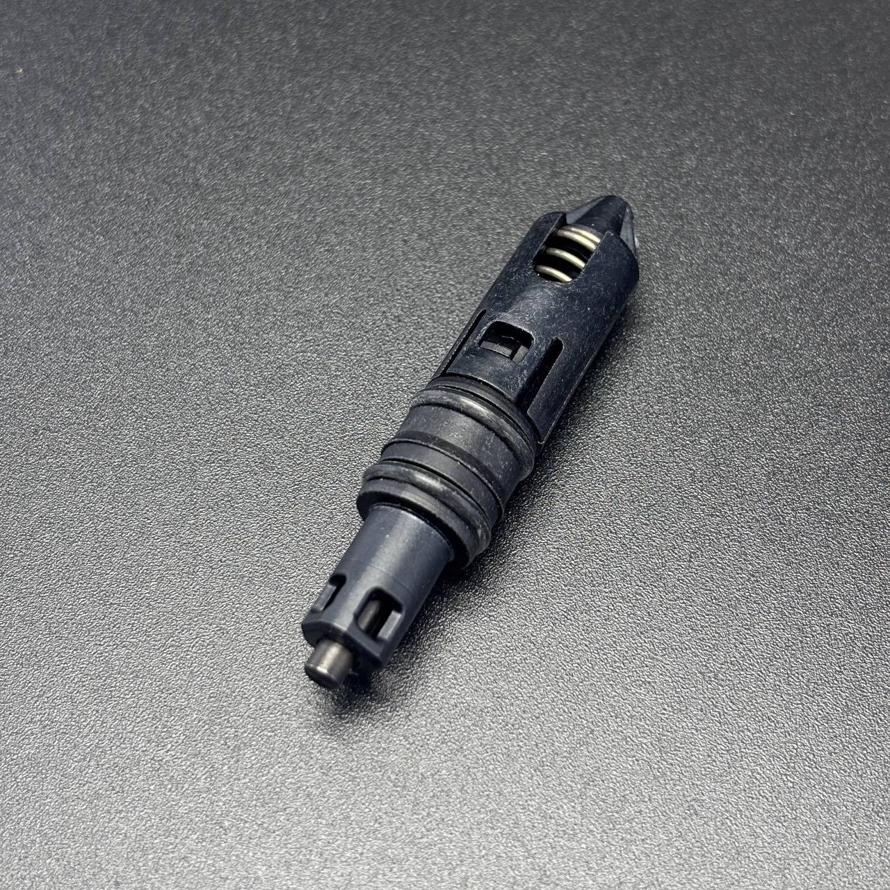картинка Клапан масляного канала пластиковый VALVE ASSEMBLY (Quicksilver)