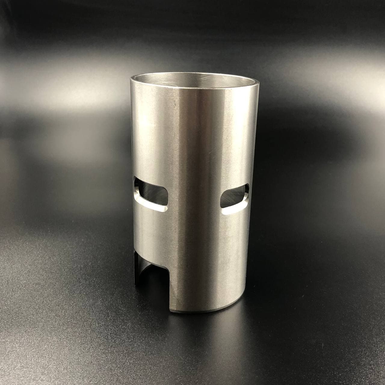 картинка Гильза цилиндра Yamaha 60-70 (Omax)