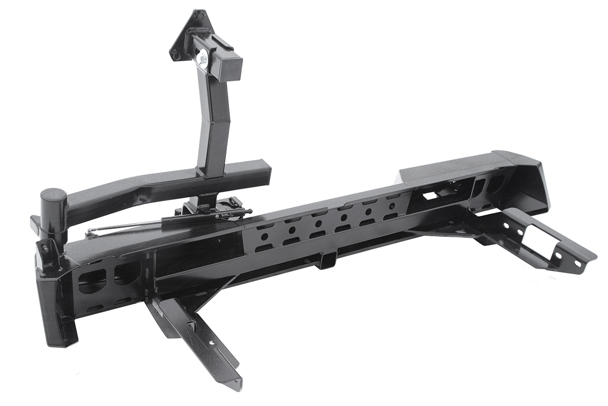 картинка Бампер задний РИФ Toyota Hilux 2015+ с квадратом под фаркоп и калиткой