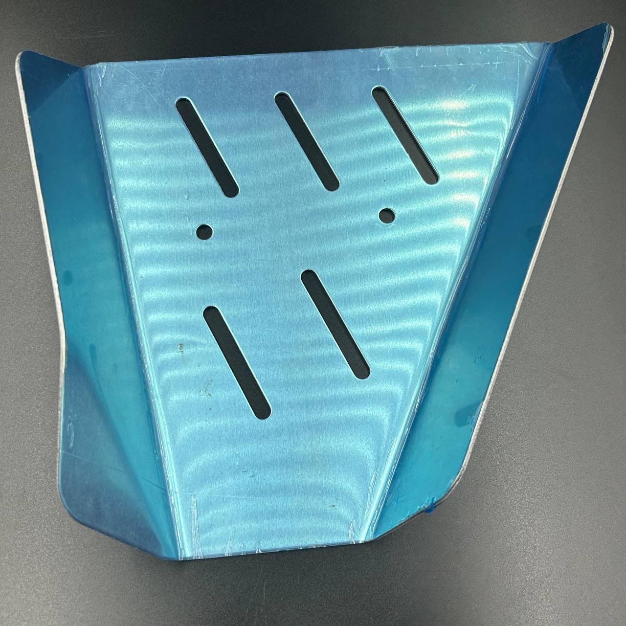 картинка Защита рычага передняя левая CFM Х8 (ZIBO)