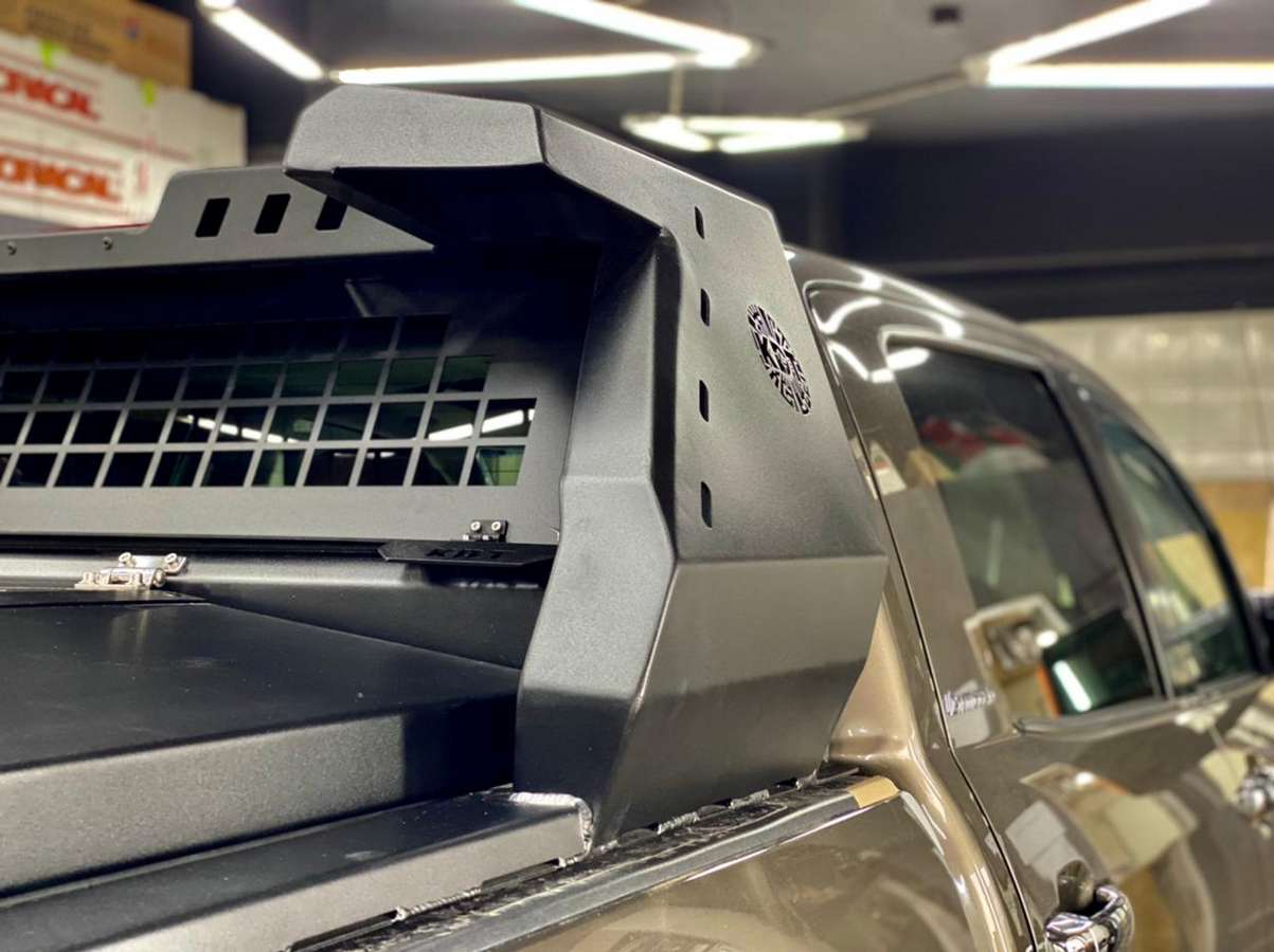 картинка Дуга многофункциональная алюминиевая - Toyota Tundra