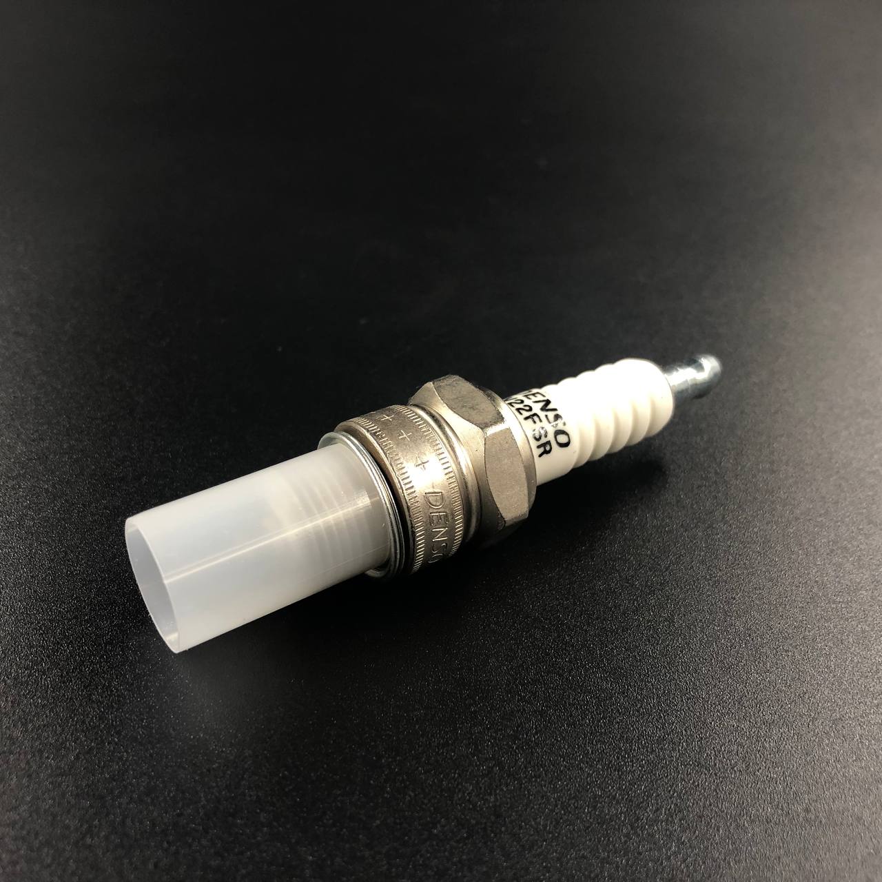 Свеча зажигания 4024 W22FSR (BR7HS) (DENSO)