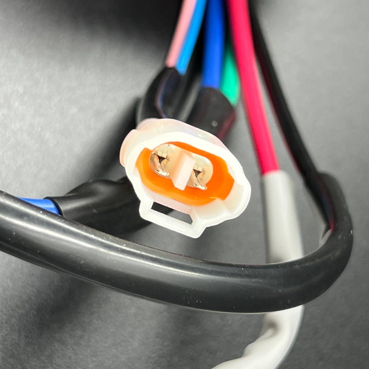 картинка Реле гидроподъема Suzuki DF60-250 (Premarine)