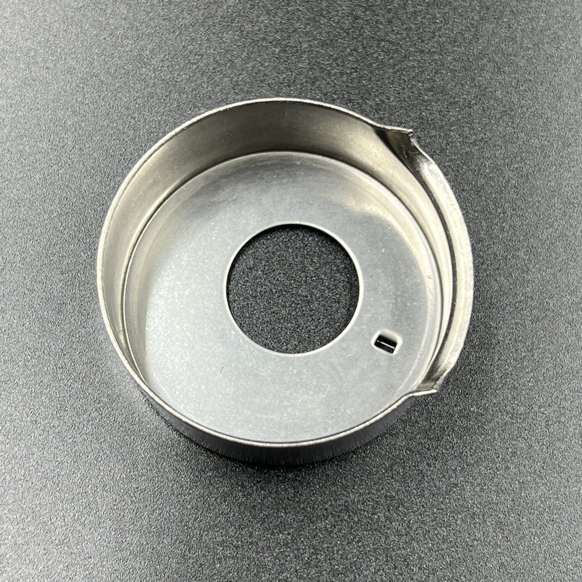 картинка Стакан помпы охлаждения Yamaha 40-50, F30-70 (YUELANG)