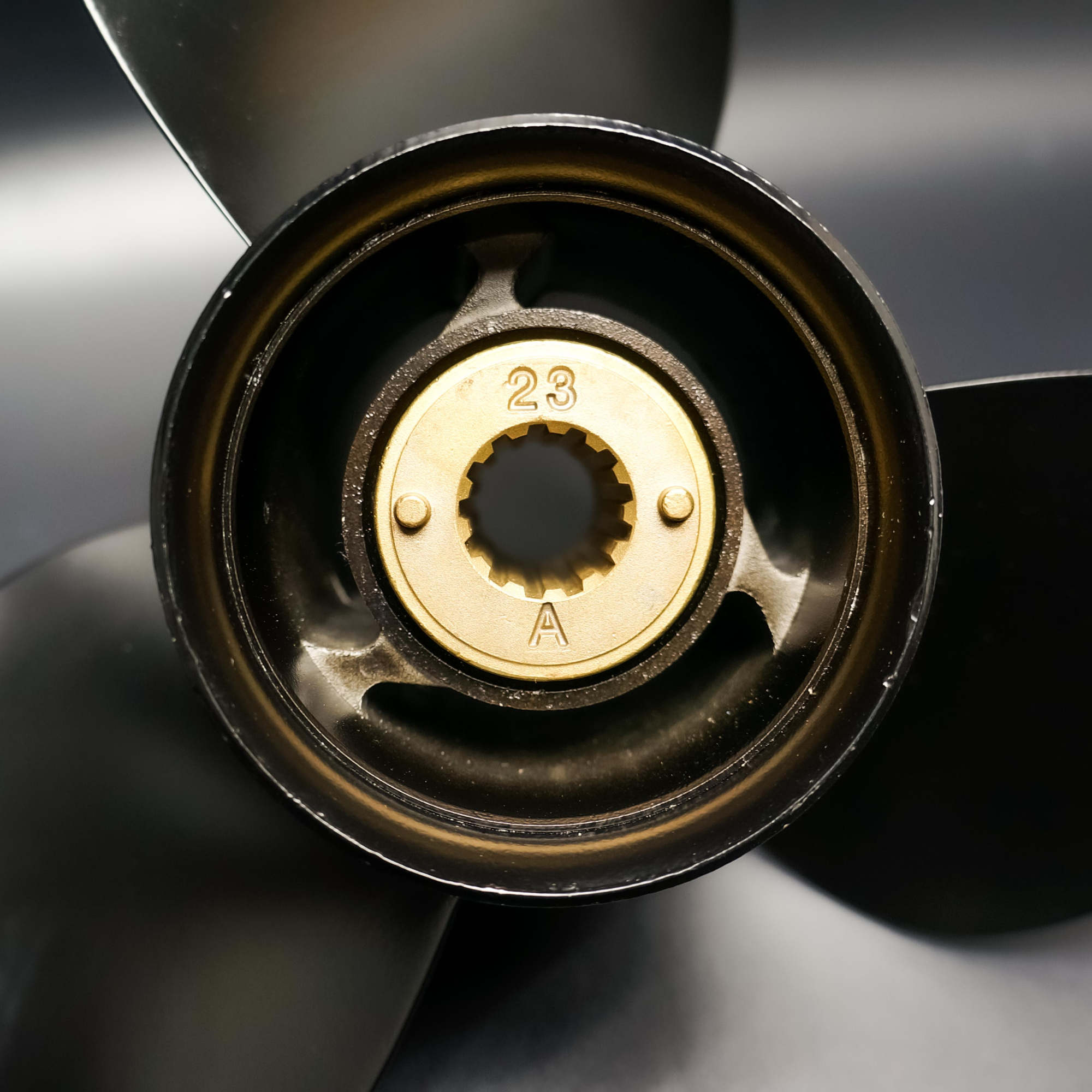 картинка Гребной винт Mercury 25-70 (3x11-1/8x13)