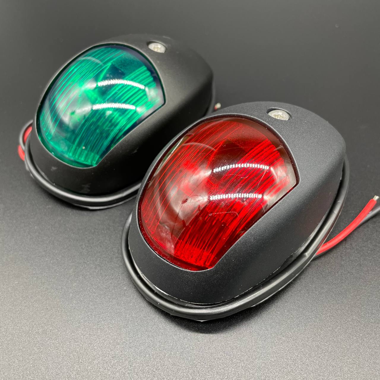 картинка Огни ходовые (зеленый и красный) (Sunfine)