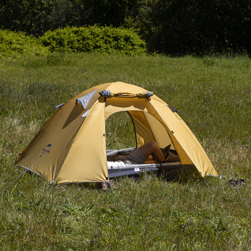 картинка Палатка Naturehike P-Series NH18Z033-P трехместная темно-зеленая, 6927595783665