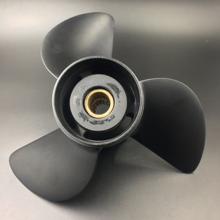 картинка Гребной винт Suzuki DF90-140, DF70A-140A, DF100B (3x13x19) (King Dolphin)