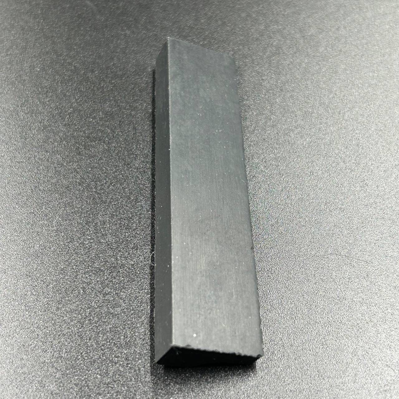 картинка Уплотнение дейдвуда резиновое левое Yamaha 25-30 (YUELANG)