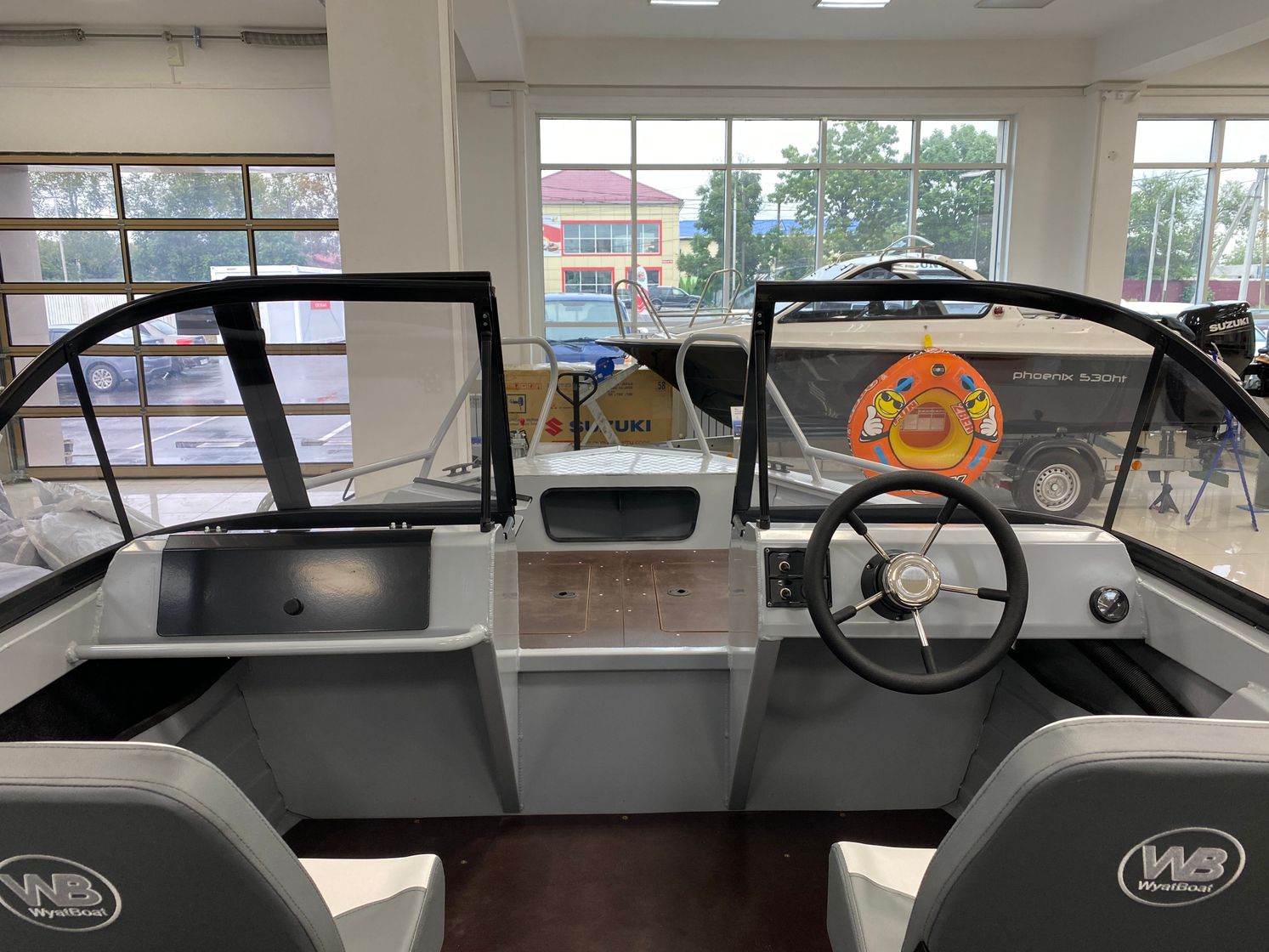 картинка Моторная лодка, Неман 450 DC NEW, серый/черн