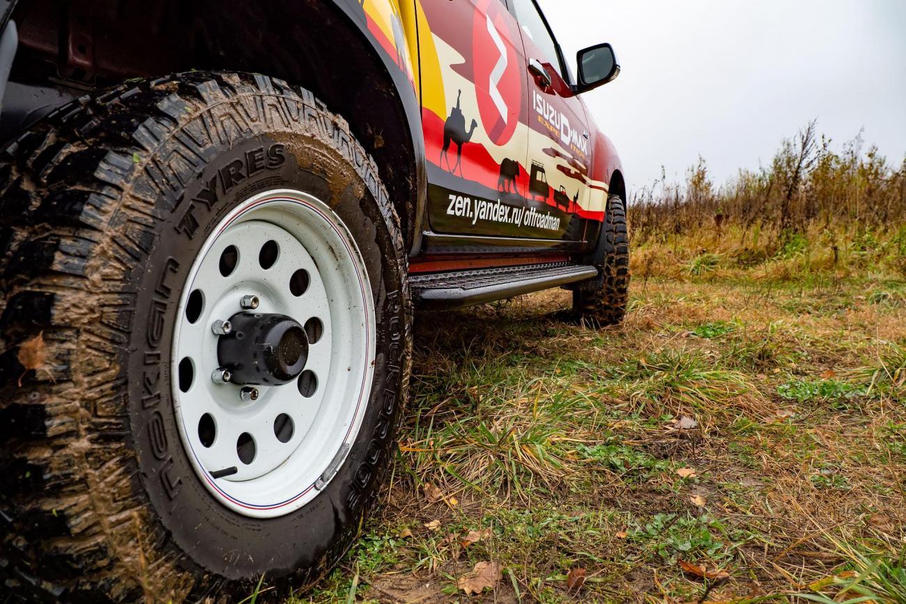 картинка Пороги силовые РИФ для Isuzu D-MAX