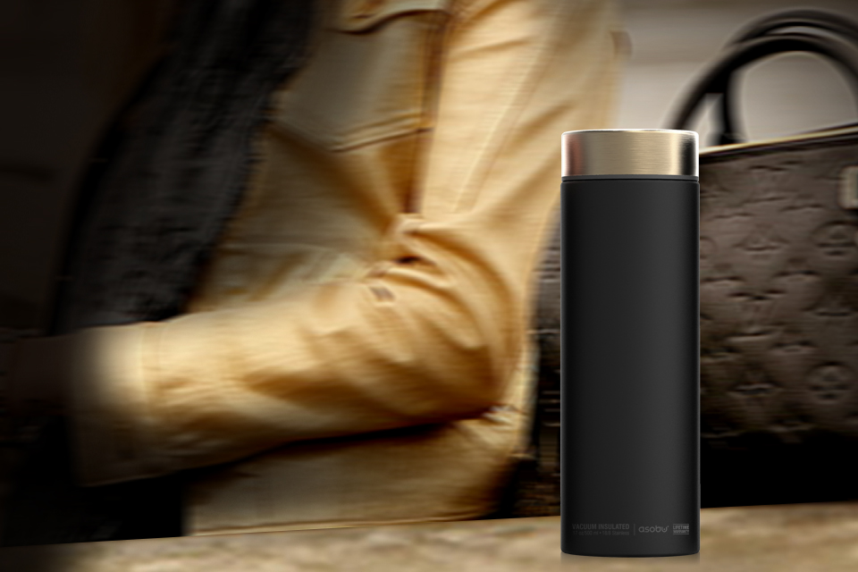 картинка Термокружка (термос) LE BATON, 500 мл, черный/золото