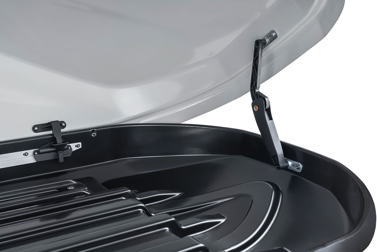 картинка Бокс автомобильный на крышу Pentair PYTHON 450L белый глянец, двусторонний