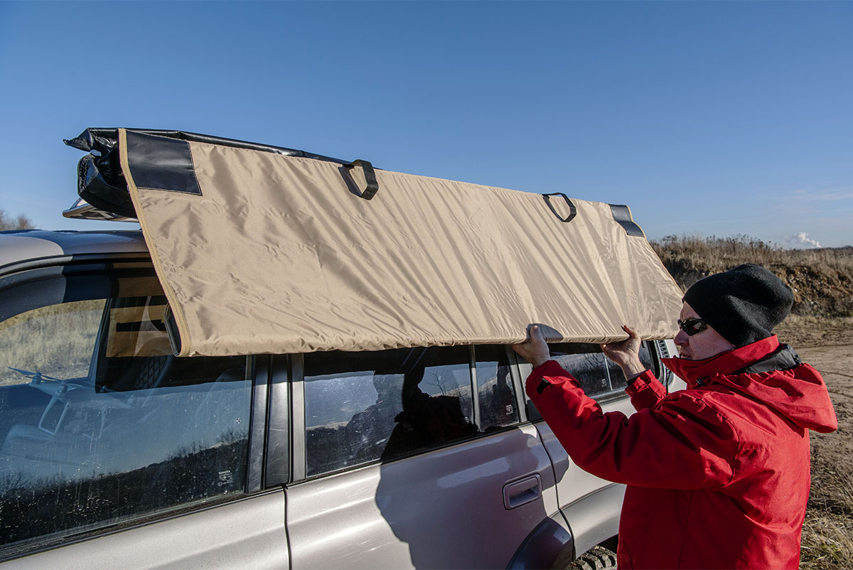 картинка Палатка с автомобильным тентом-маркизой, солнцезащитная РИФ  2х2 м 