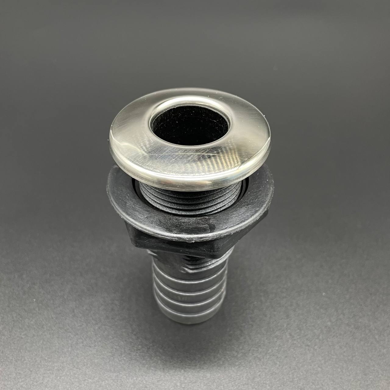 картинка Шпигат для сброса воды с лодки Sunfine