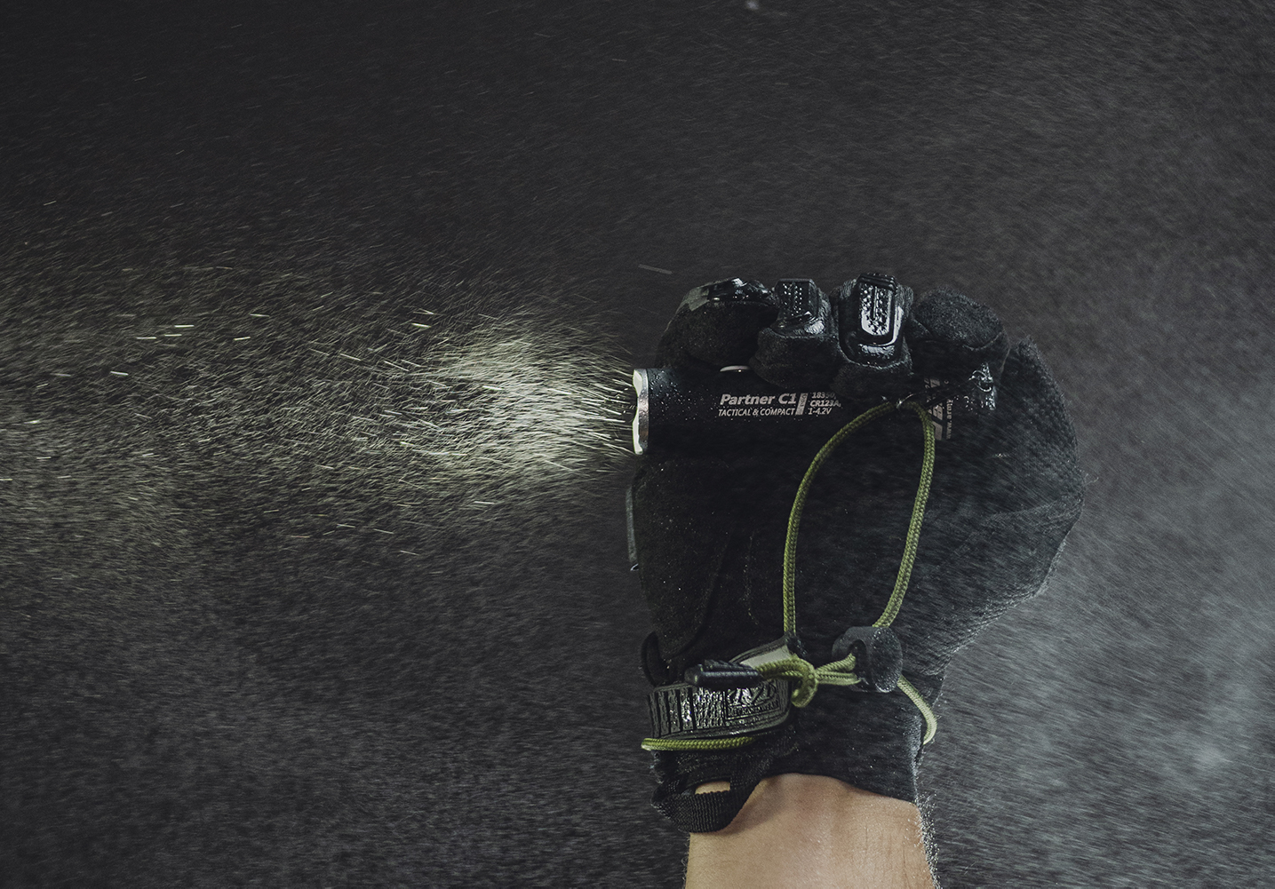 картинка Фонарь ARMYTEK Partner C1 Pro XP-L БЕЛЫЙ