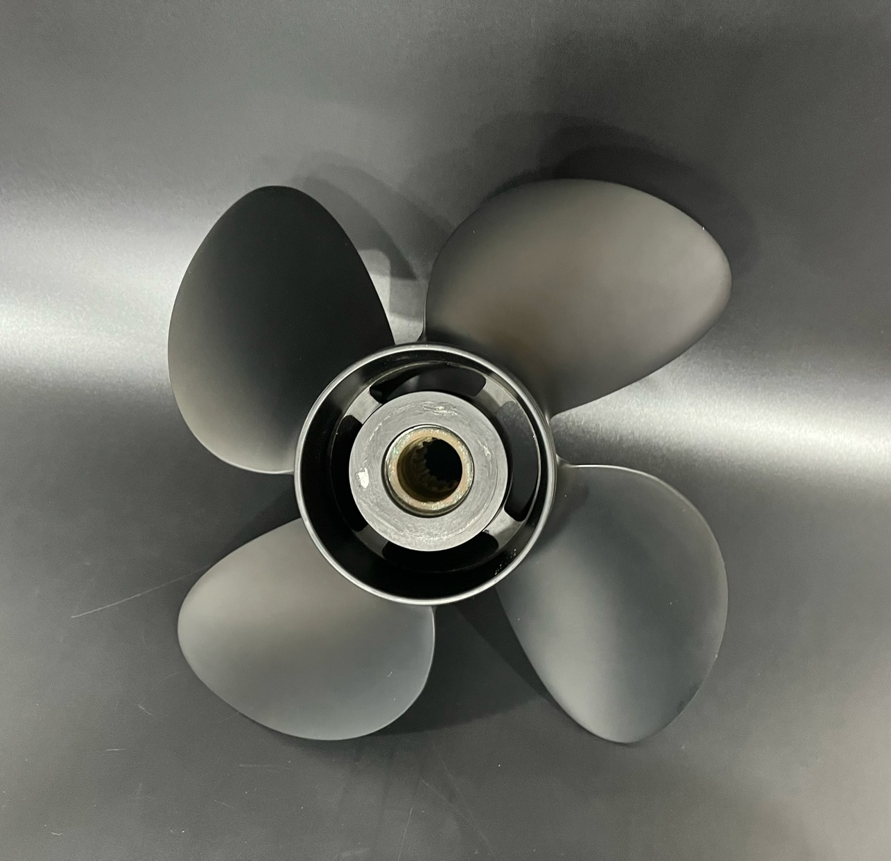 картинка Гребной винт Yamaha 60-140, F70-F130 (4x13-1/4x13) (Solas)