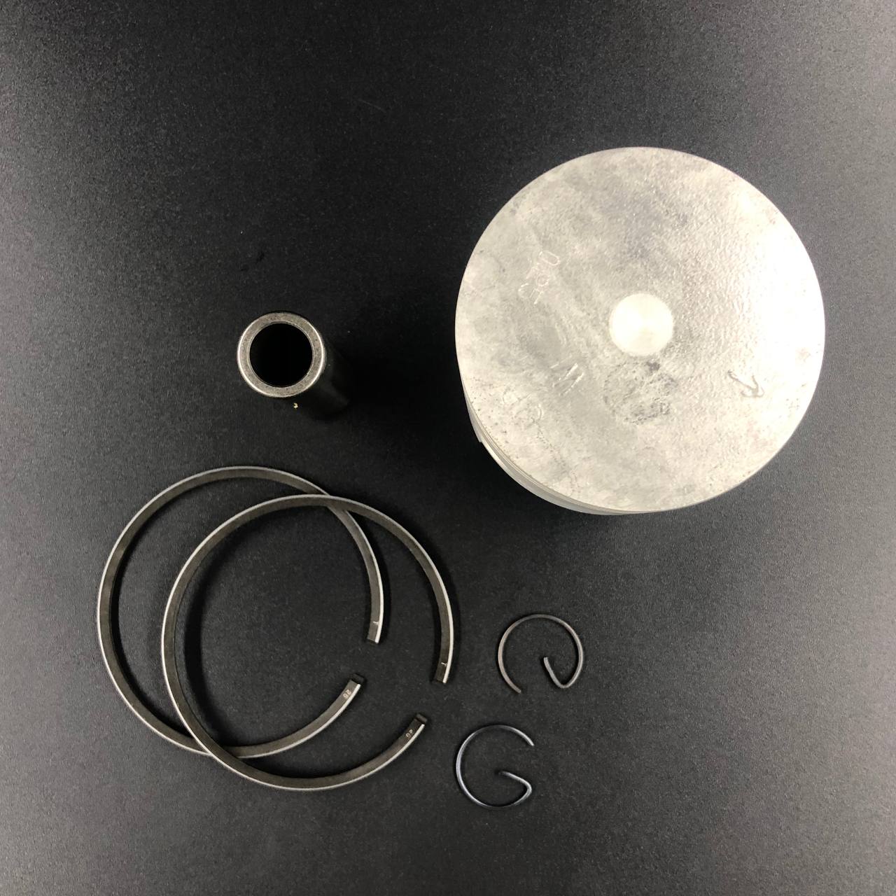 картинка Поршневой комплект Yamaha 30D (3 цил.) (0.50mm) (Osaka)