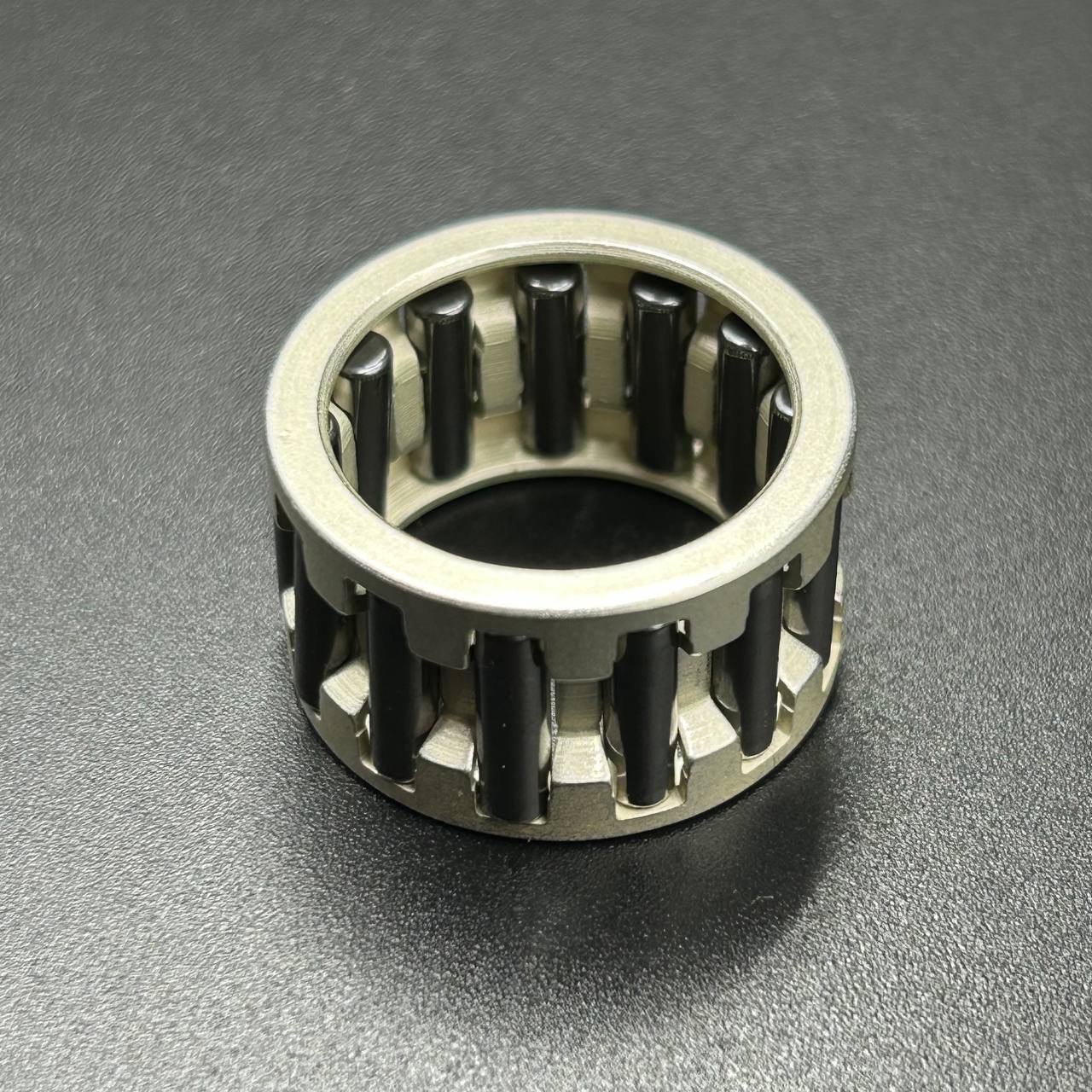 картинка Подшипник шатунный Yamaha 4-8 (18x24x14) (93310-418U0) (Omax)