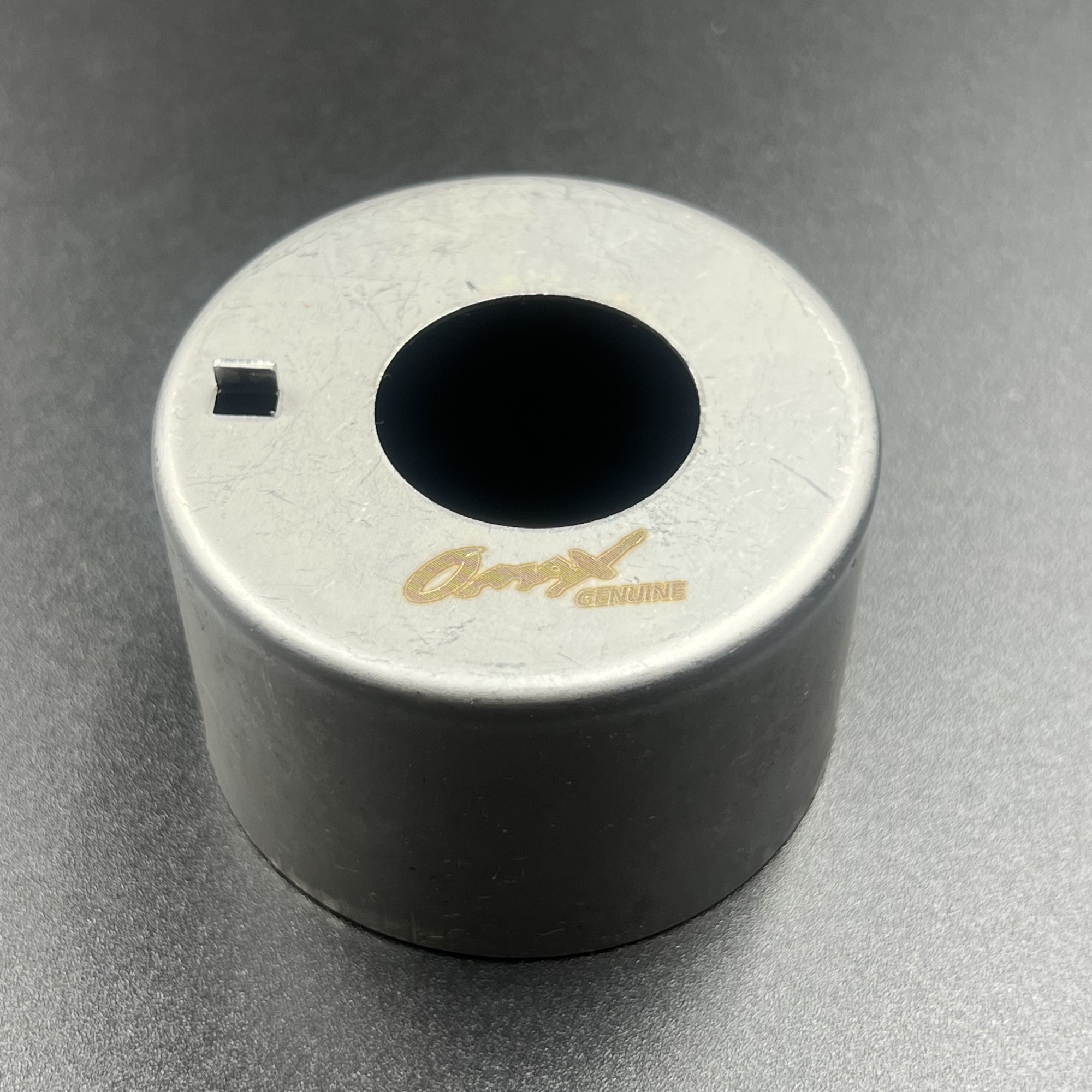 картинка Стакан помпы охлаждения Mercury 110-200, MERCRUISER Alpha (Omax)