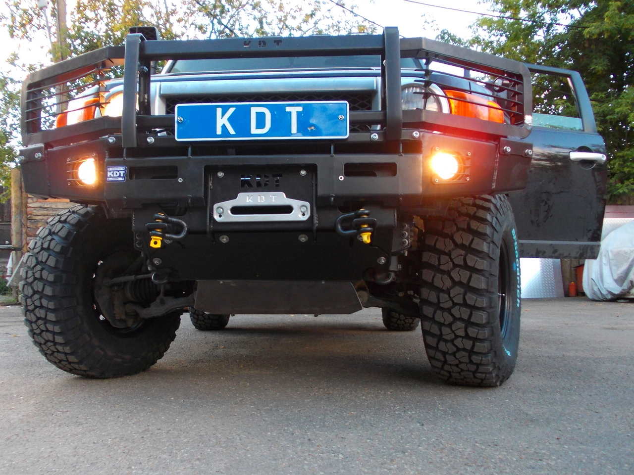картинка Бампер передний KDT со съемным кенгурином, алюминиевый для Toyota FJ Cruiser лмфт 0-50мм
