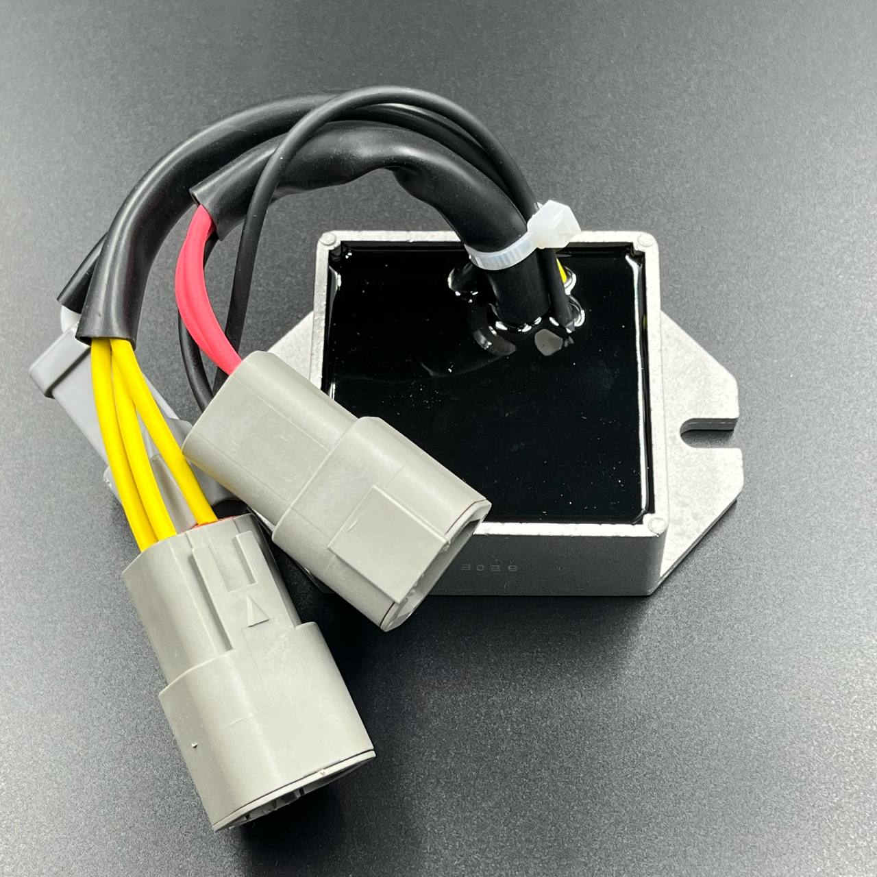 картинка Реле регулятор напряжения BRP (515-1762-43) (KINETIX)