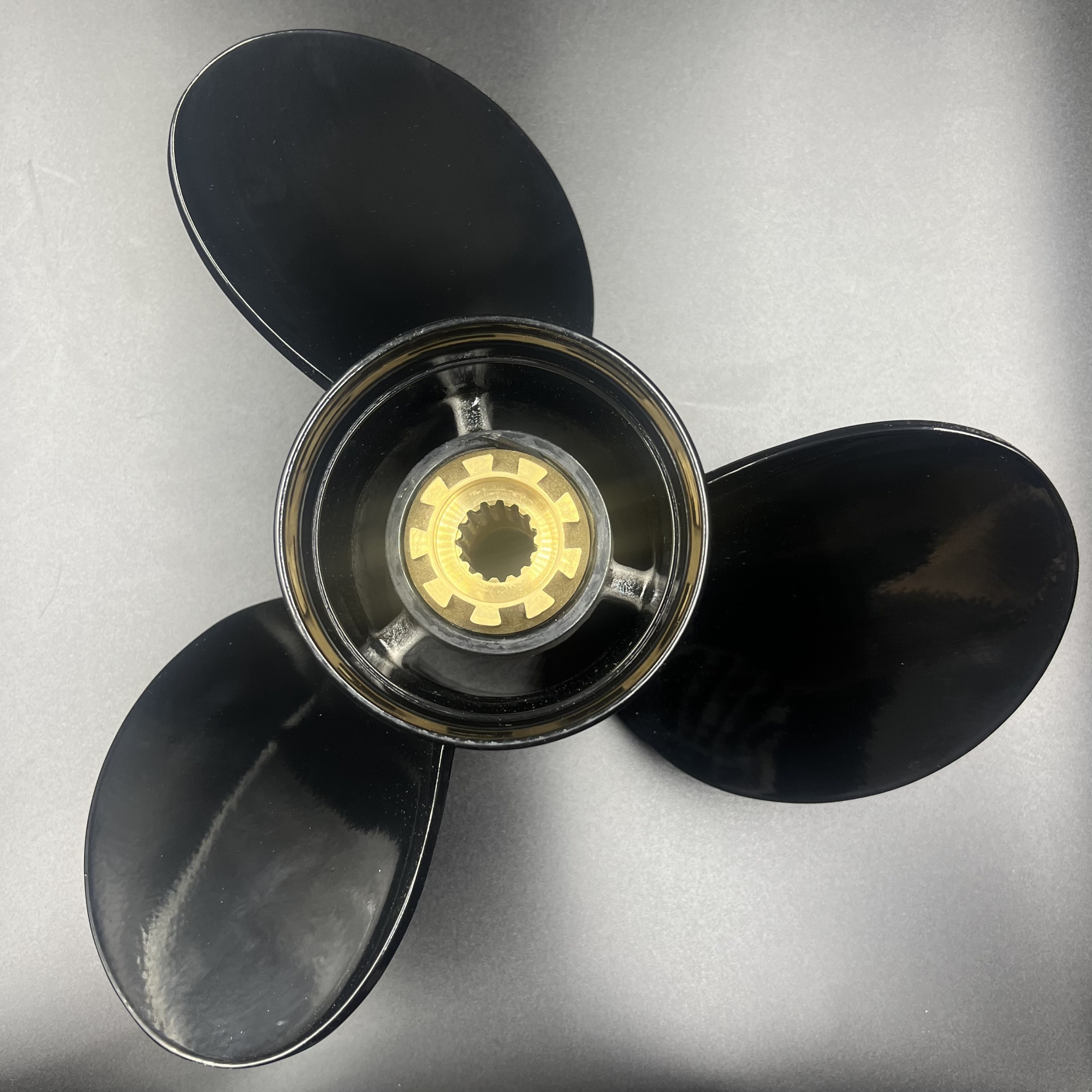 Гребной винт Mercury 90CT-400 Megara (3x14 1/4x21) (Polastorm)