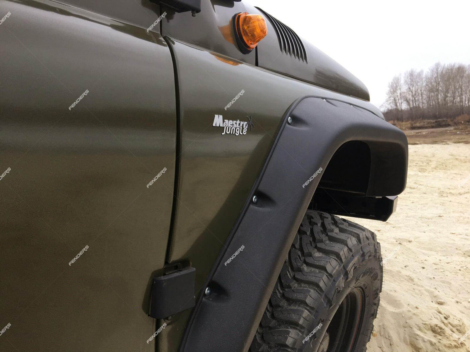 картинка Расширители колёсных арок FENDERS для УАЗ Хантер под нерезанные арки колёс