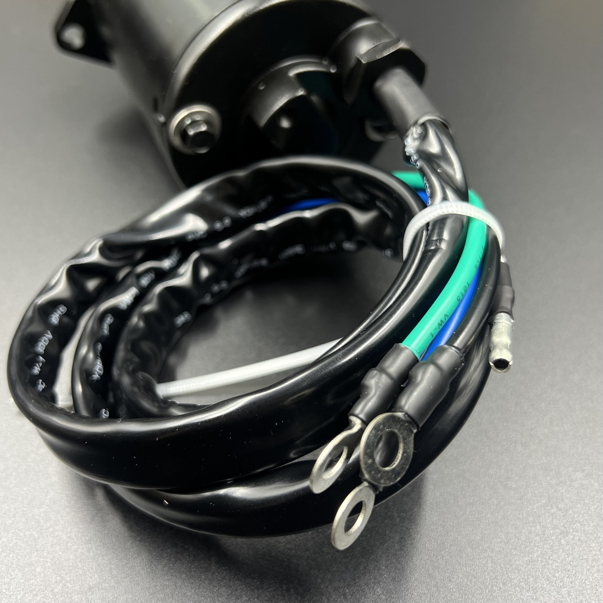 картинка Мотор гидроподъемника Yamaha 225-250 (WUHU)