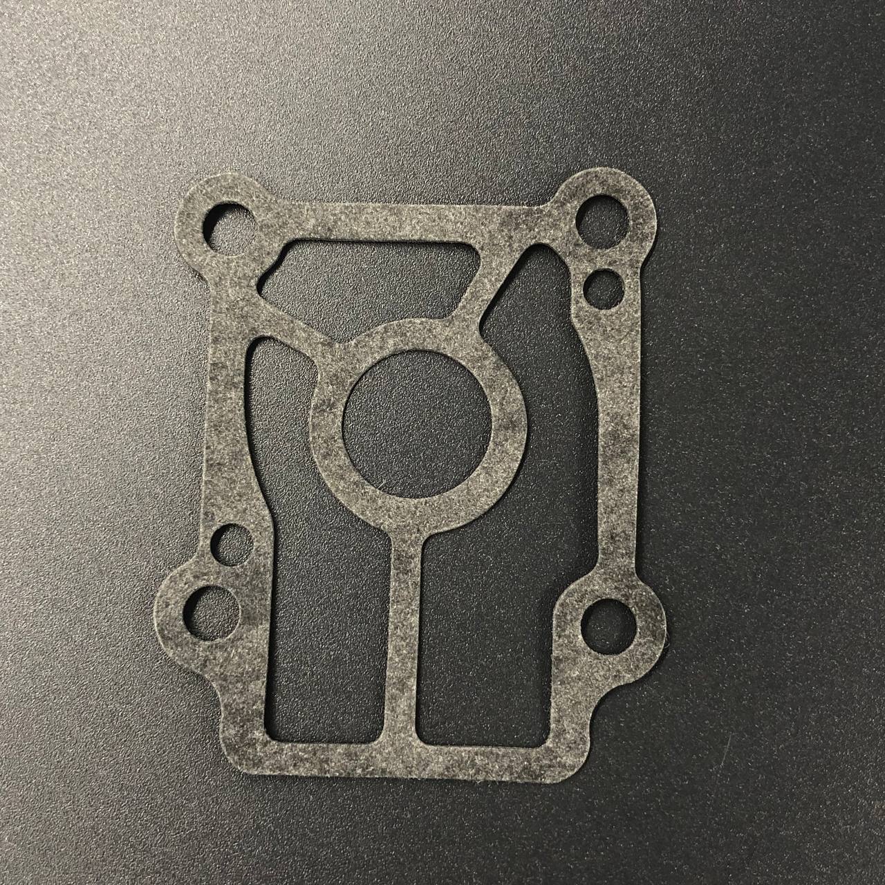 картинка Прокладка под пластину помпы охлаждения Tohatsu 25-30, M40C (PREMARINE)