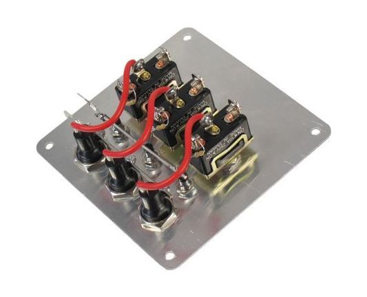 картинка Панель бортового питания 3 переключателя, предохранители