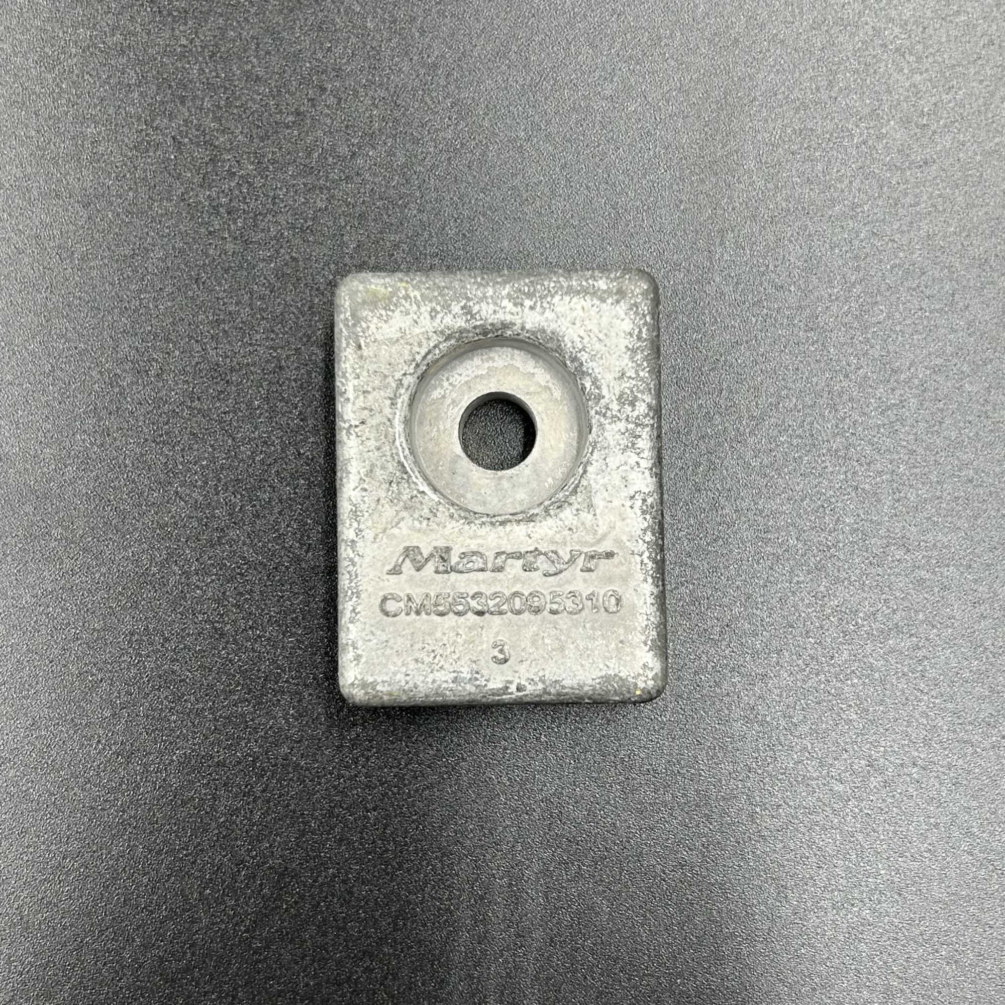 картинка Анод подвески Suzuki 9.9-200 MG (Магниевый) (55320-95311) (MARTYR)