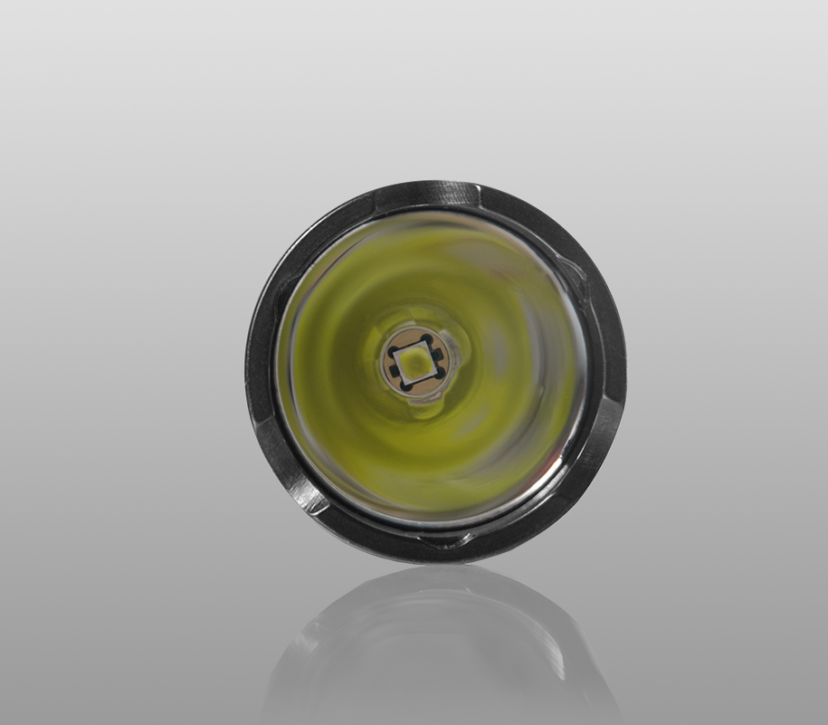 картинка Фонарь ARMYTEK Dobermann XP-L HI ТЕПЛЫЙ