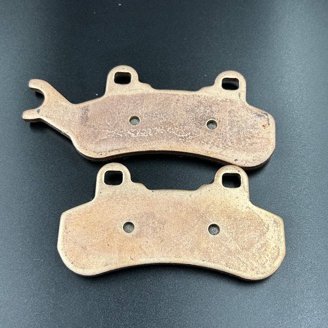 картинка Колодки тормозные (Передние, левые) BRP Maverick X3 (пара) (ZIBO)