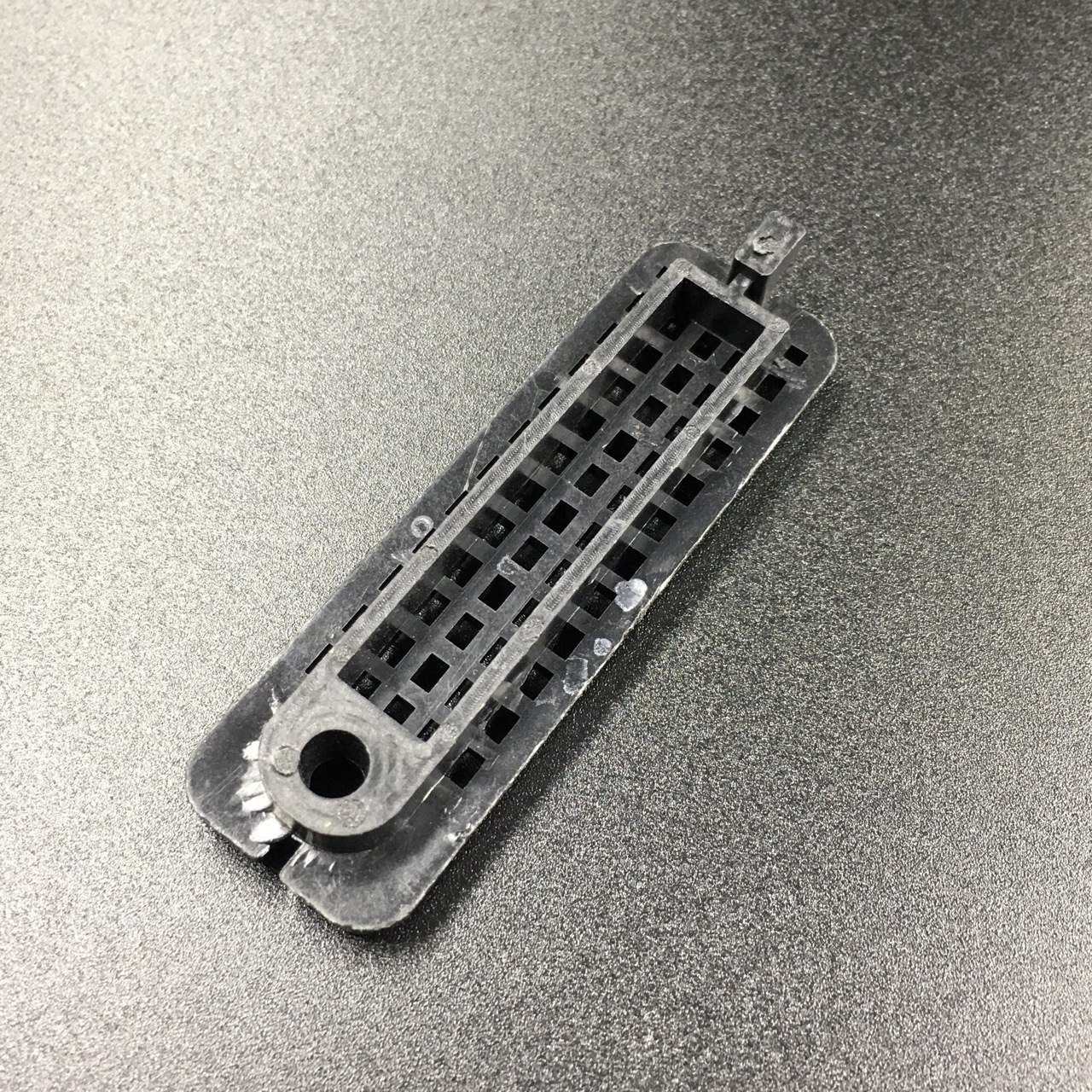 картинка Решетка водозабора Tohatsu 9.9-18 (PREMARINE)