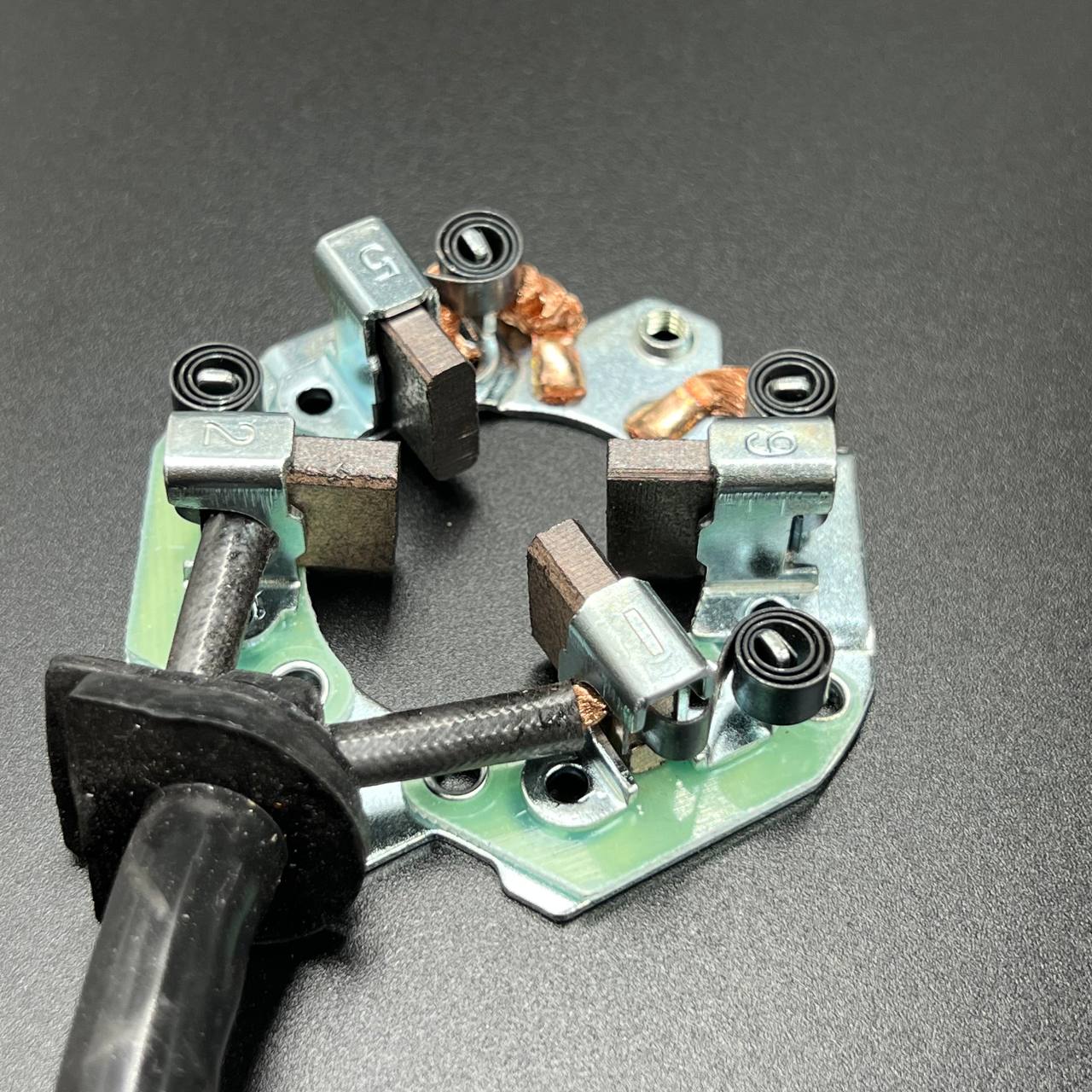 картинка Щеточный узел Yamaha F75-100 (PREMARINE)